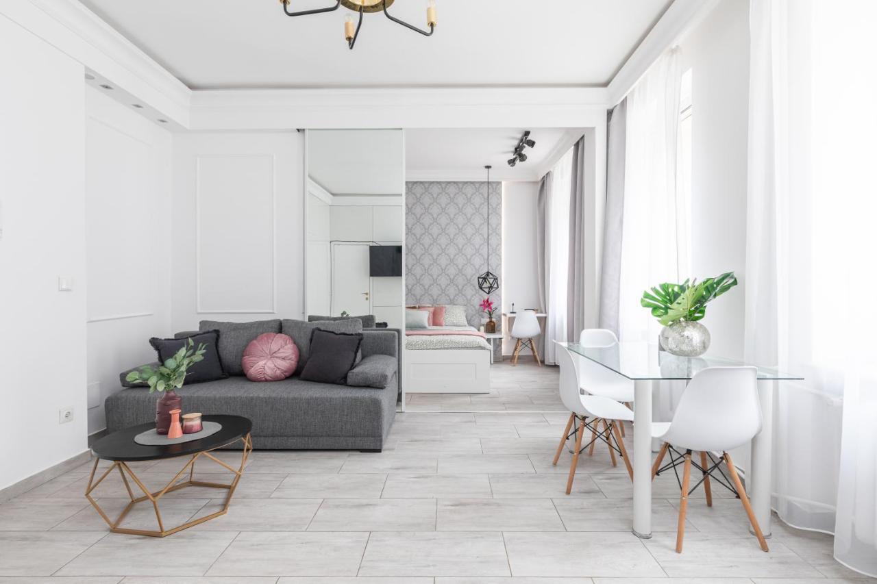 Superapart Chmielna 73a, Center Appartement *